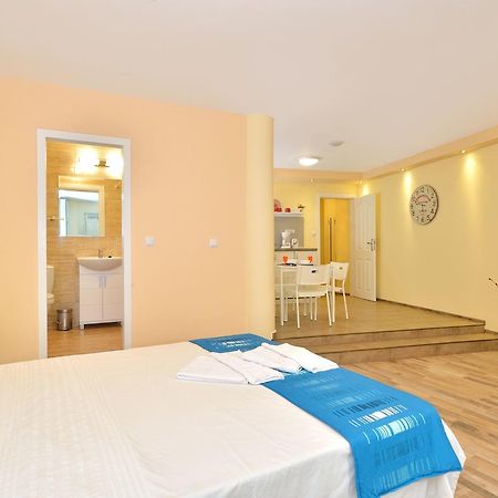 Central Studio #2 Apartamento Burgas Exterior foto